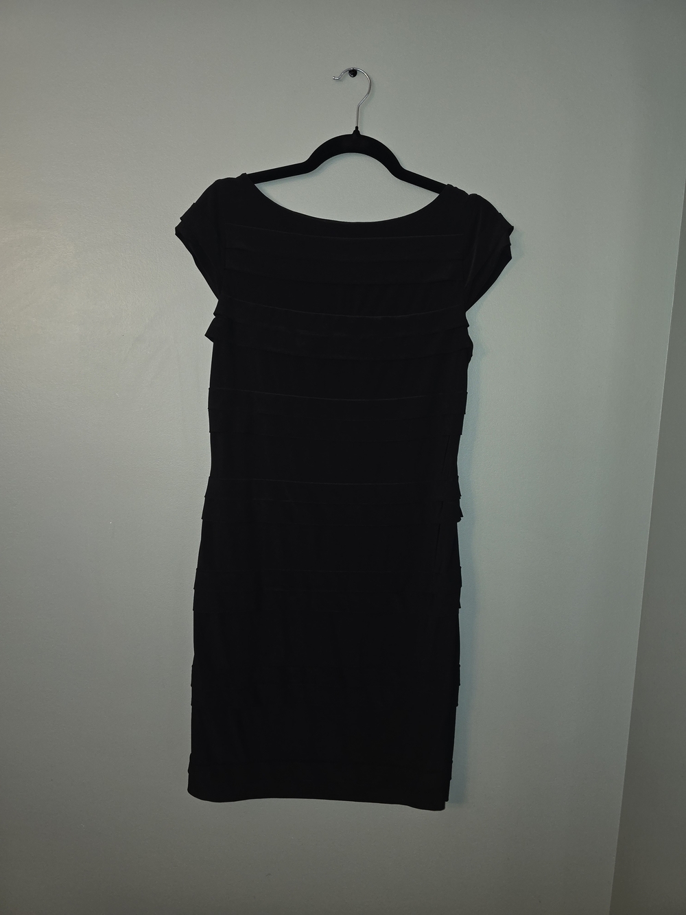 Max & Cleo Black Cap-Sleeve Layered Midi Dress